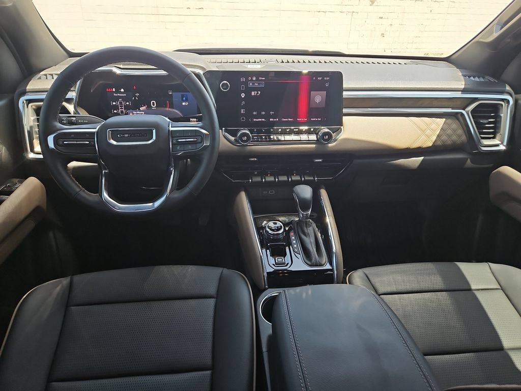 Used 2024 GMC Canyon Denali w/ LPO, Denali Black Edition AWD/4WD image 8