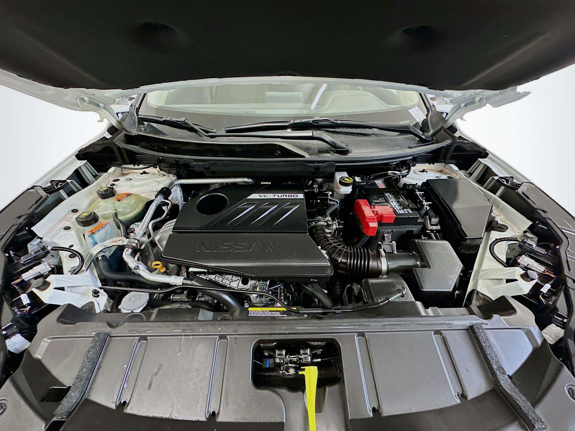 Used 2025 Nissan Rogue SV image 34