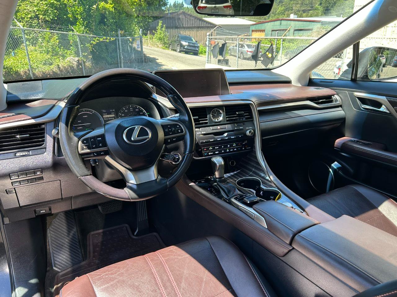 Used 2016 Lexus RX 450h AWD w/ Luxury Package image 17