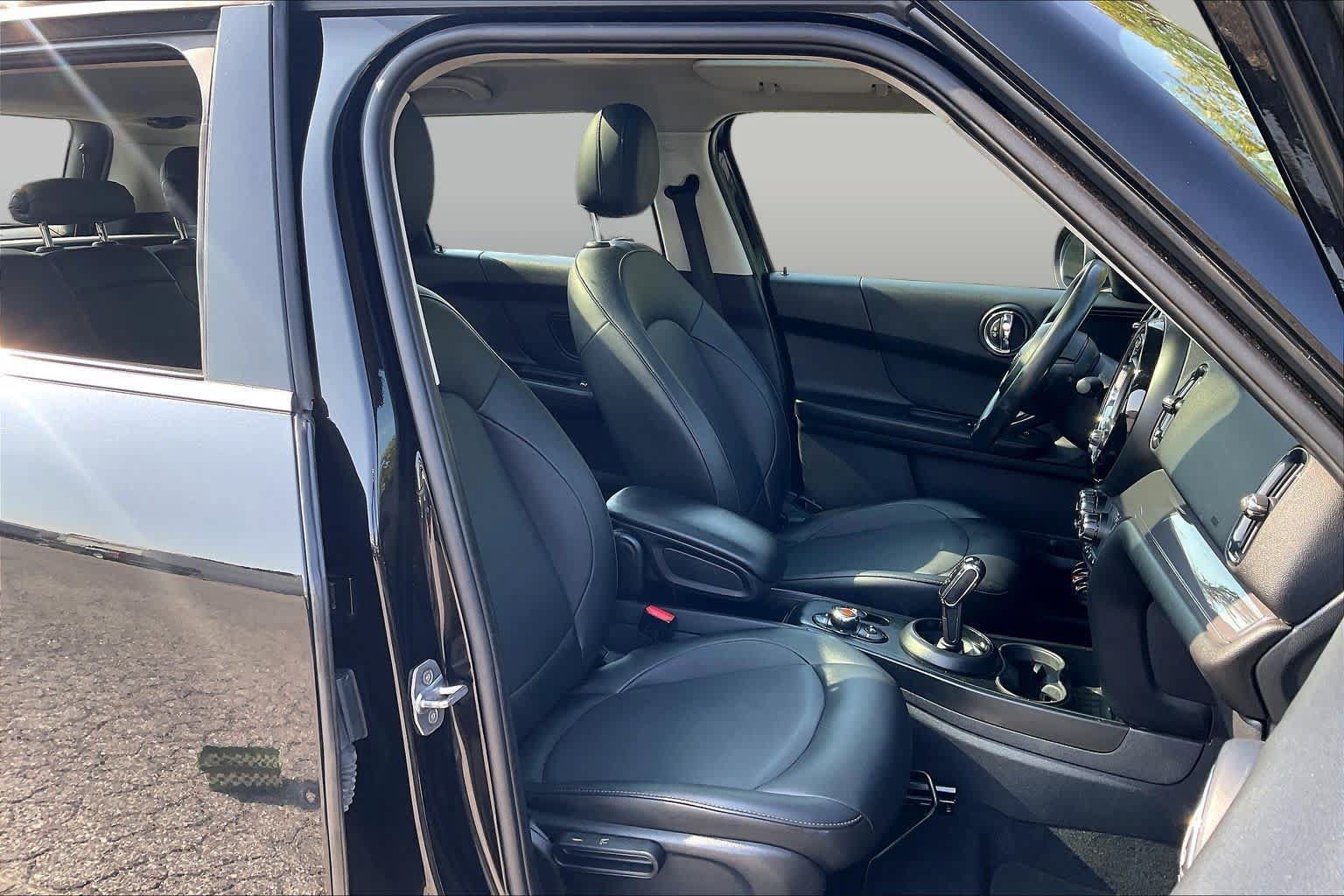Used 2020 MINI Cooper Countryman ALL4 AWD/4WD image 8