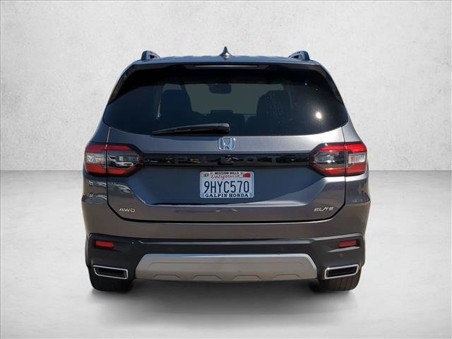 Used 2023 Honda Pilot Elite image 7