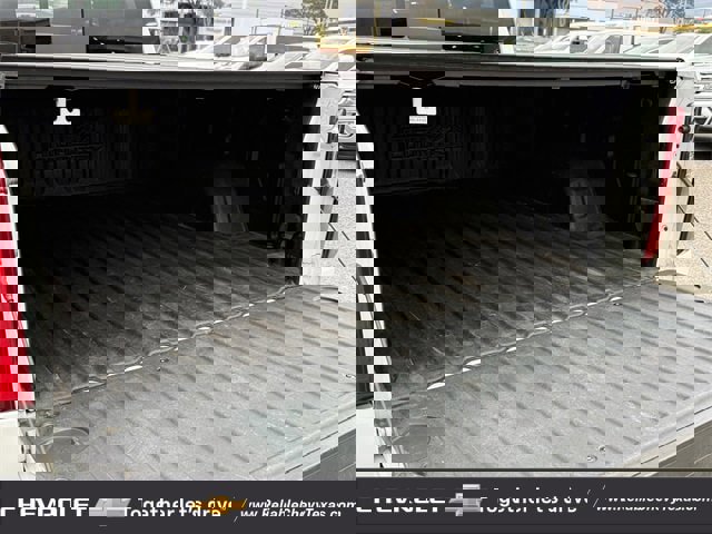 Used 2022 Chevrolet Silverado 1500 High Country w/ High Country Premium Package image 39