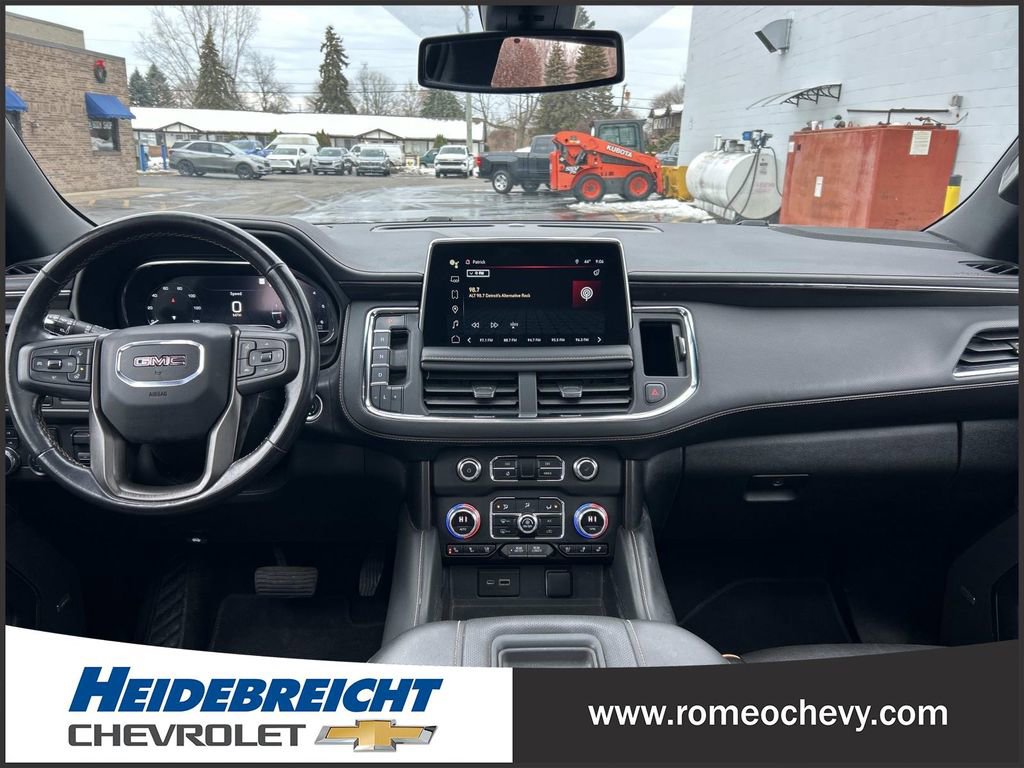 Used 2022 GMC Yukon XL AT4 w/ Max Trailering Package image 17