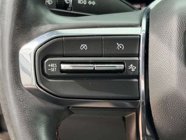 Used 2024 GMC Canyon AT4 w/ AT4 Premium Package AWD/4WD image 24