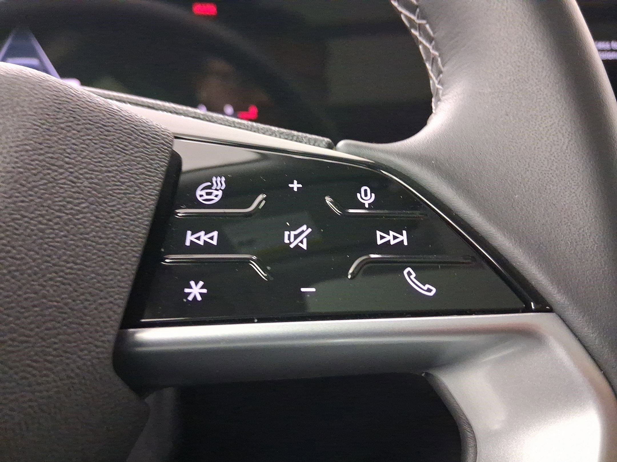 Certified 2025 Audi Q5 Premium Plus w/ Premium Plus image 21