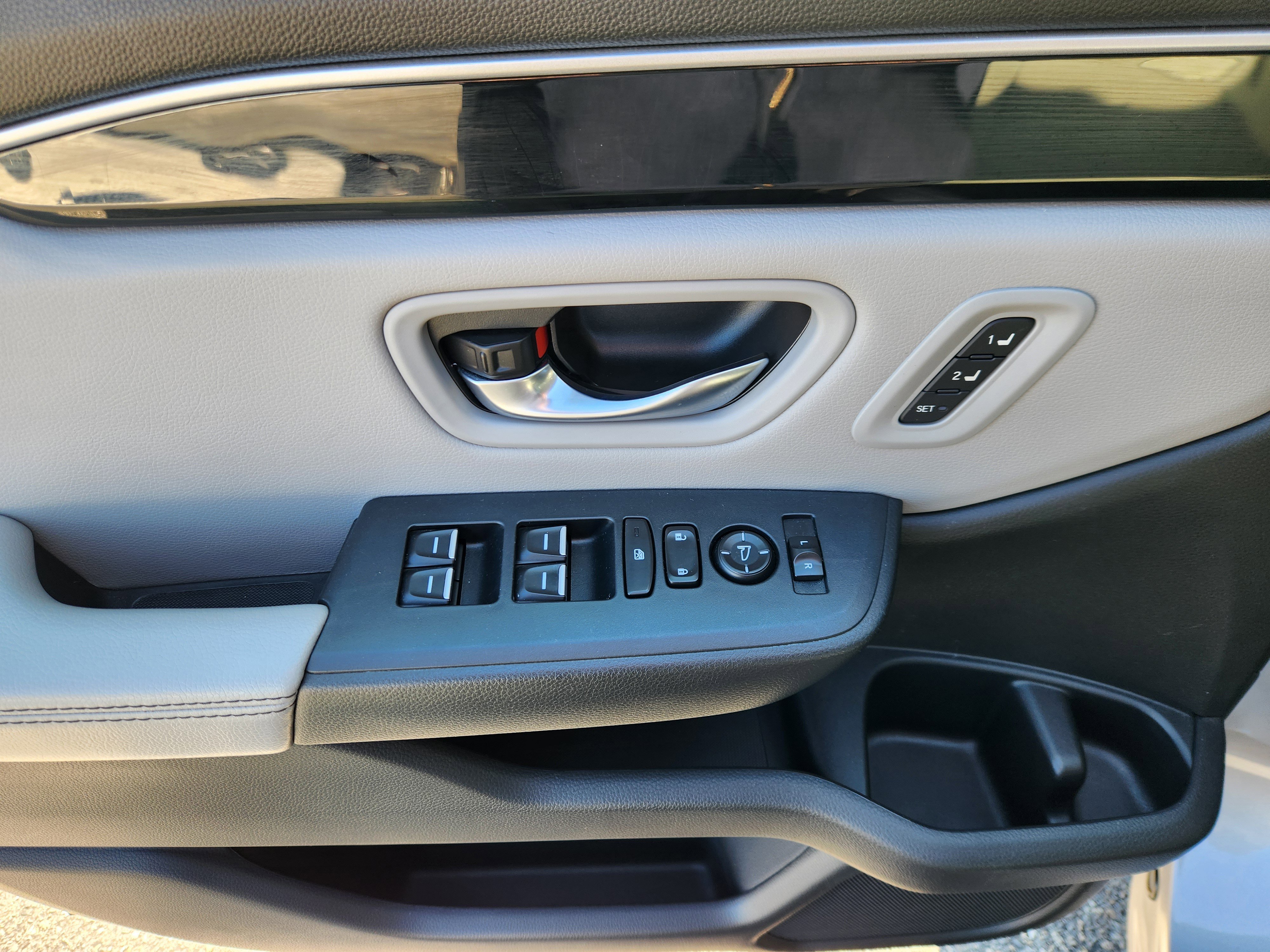 Used 2023 Honda Pilot EX-L image 17