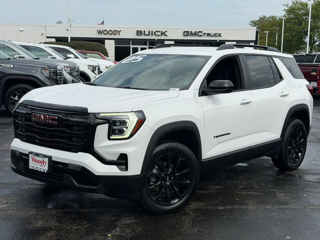 Certified 2025 GMC Terrain Elevation w/ Black Edition AWD/4WD image 2