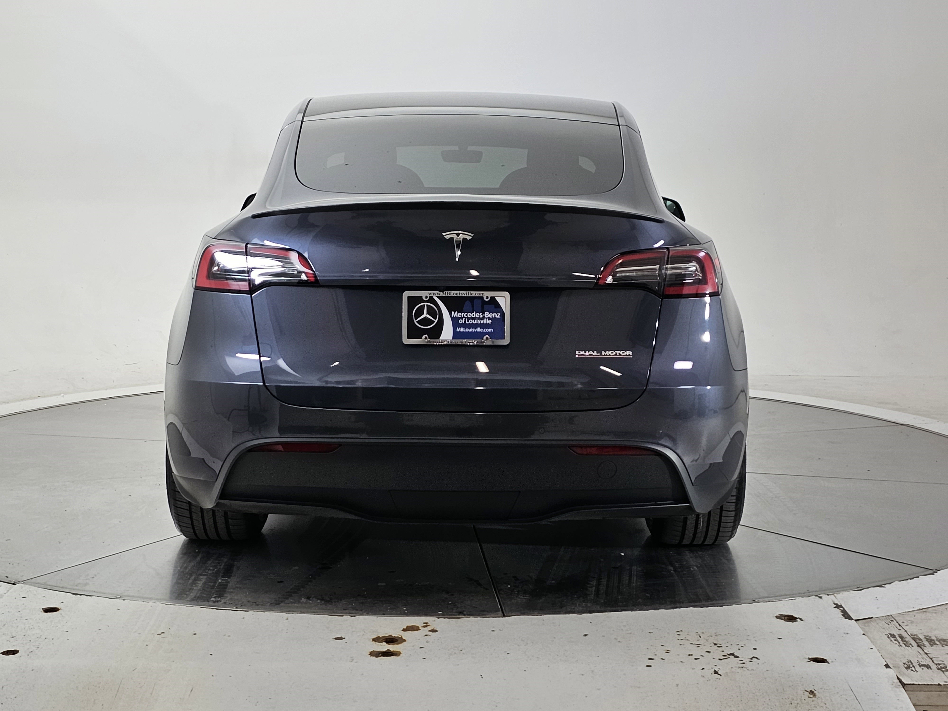 Used 2022 Tesla Model Y Performance image 5