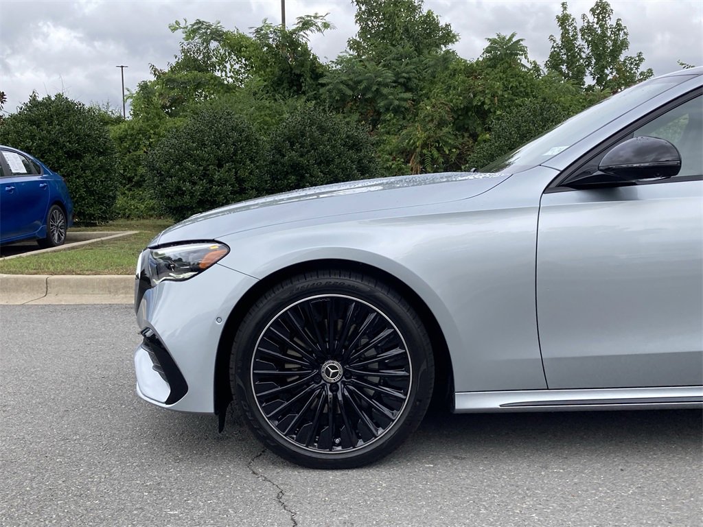 New 2026 Mercedes-Benz E 350 4MATIC Sedan image 9