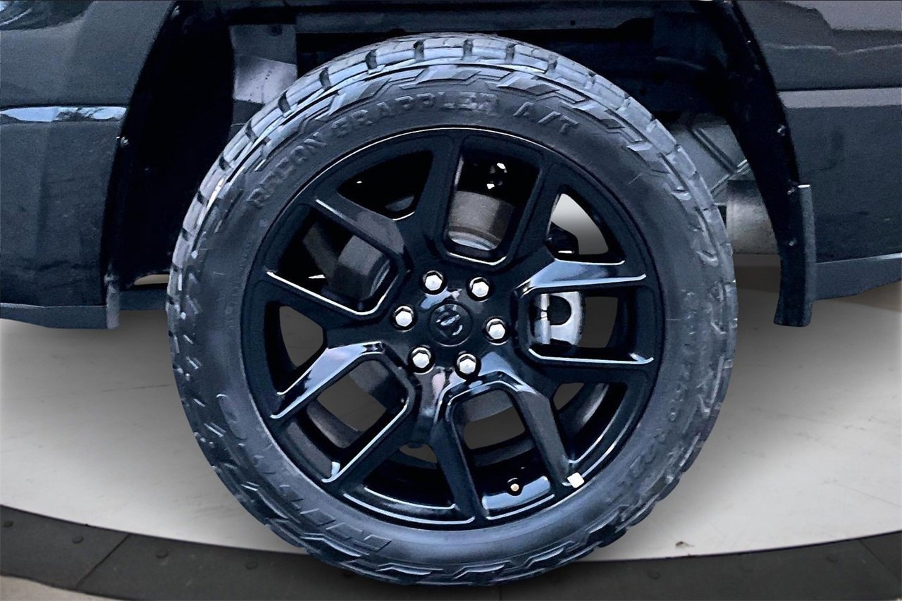 Certified 2024 RAM 1500 Big Horn w/ Trailer Tow Group image 33