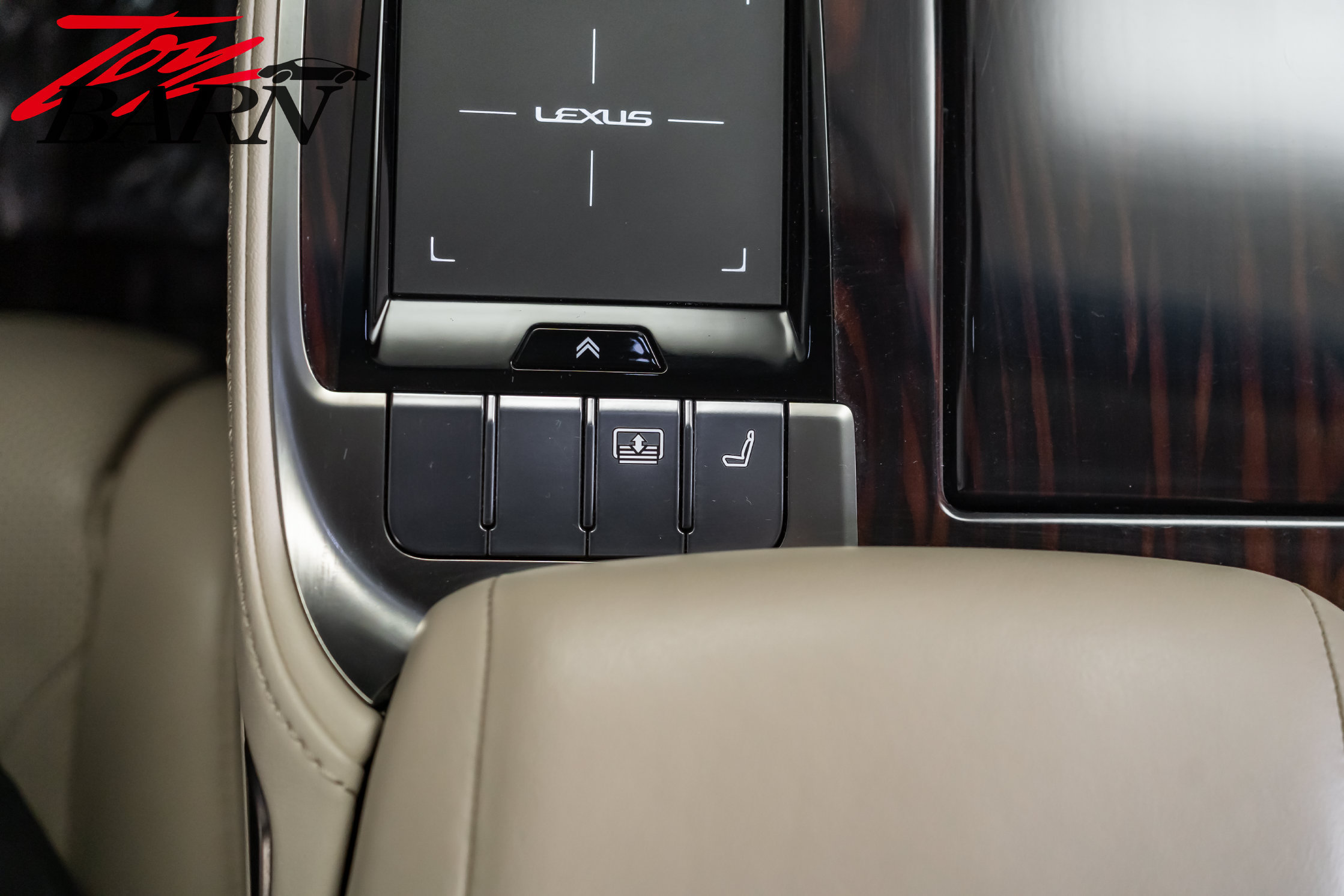 Used 2018 Lexus LS 500 AWD w/ Interior Upgrade Package image 43