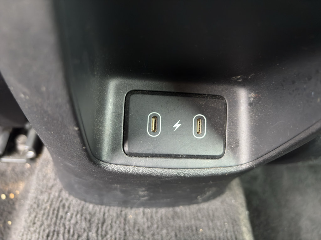 Used 2024 Hyundai Elantra SEL FWD image 15
