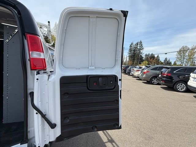 Used 2021 Chevrolet Express 2500 w/ Driver Convenience Package RWD image 21