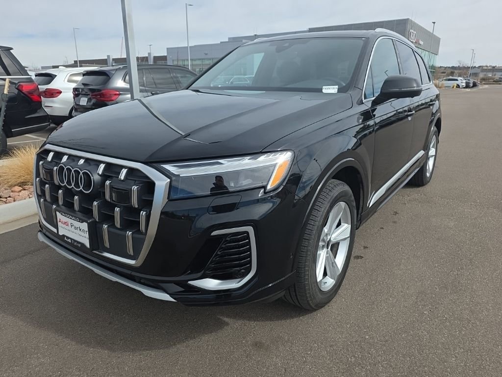 Used 2025 Audi Q7 3.0T Premium w/ Convenience Package image 1