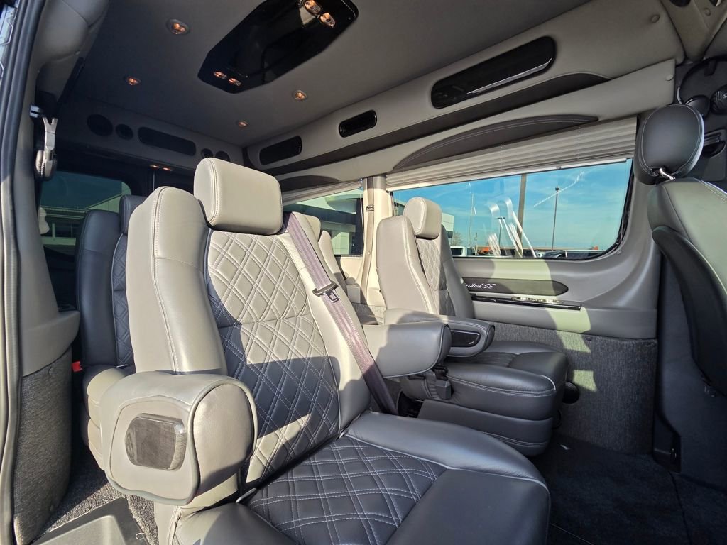 Used 2021 Mercedes-Benz Sprinter 2500 image 24
