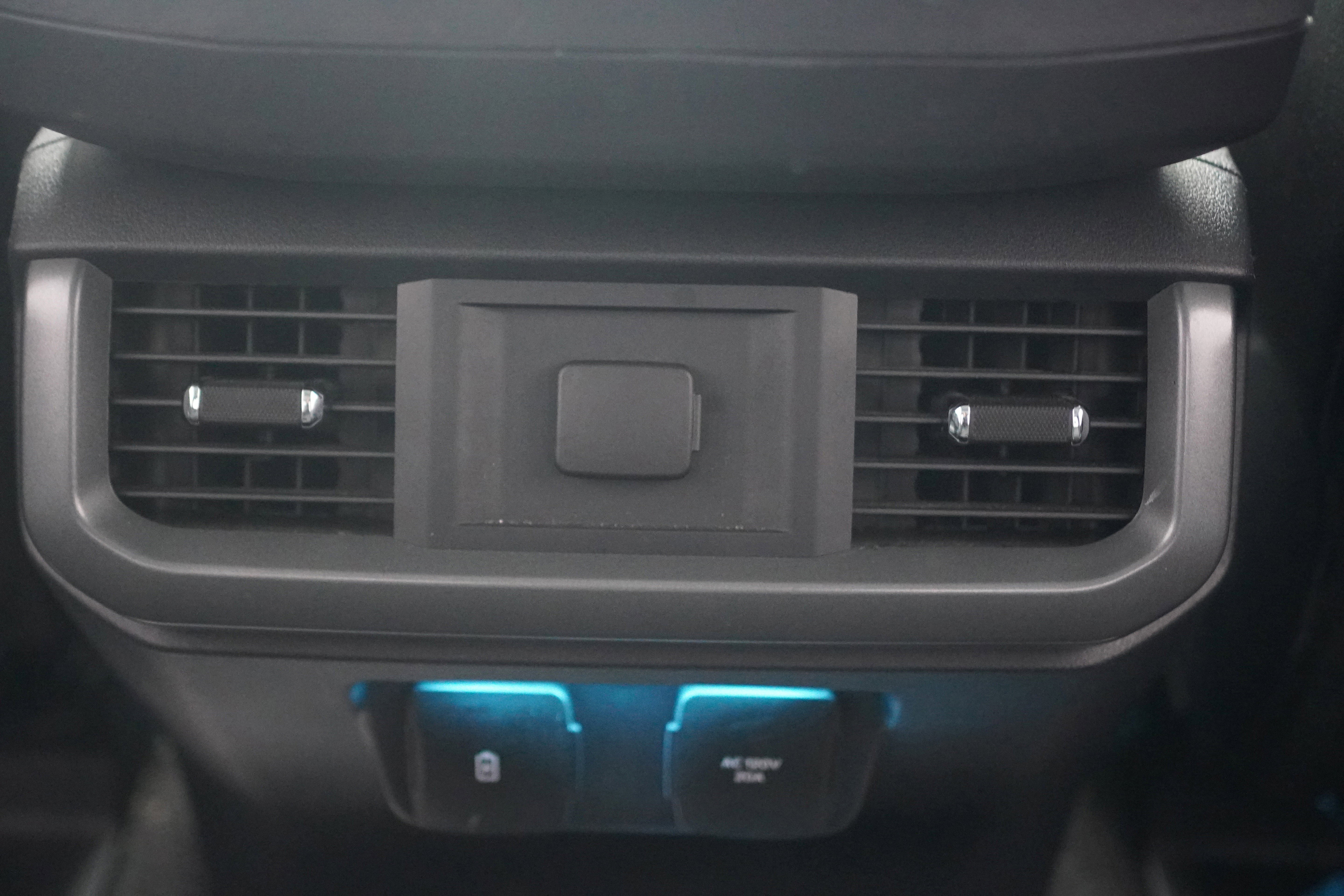 Used 2021 Ford F150 Lariat w/ Equipment Group 501A Mid image 28