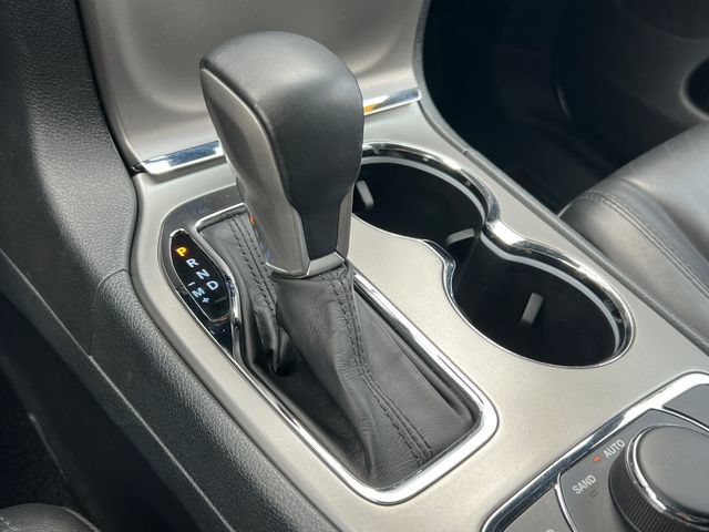 Used 2020 Jeep Grand Cherokee Limited AWD/4WD image 31