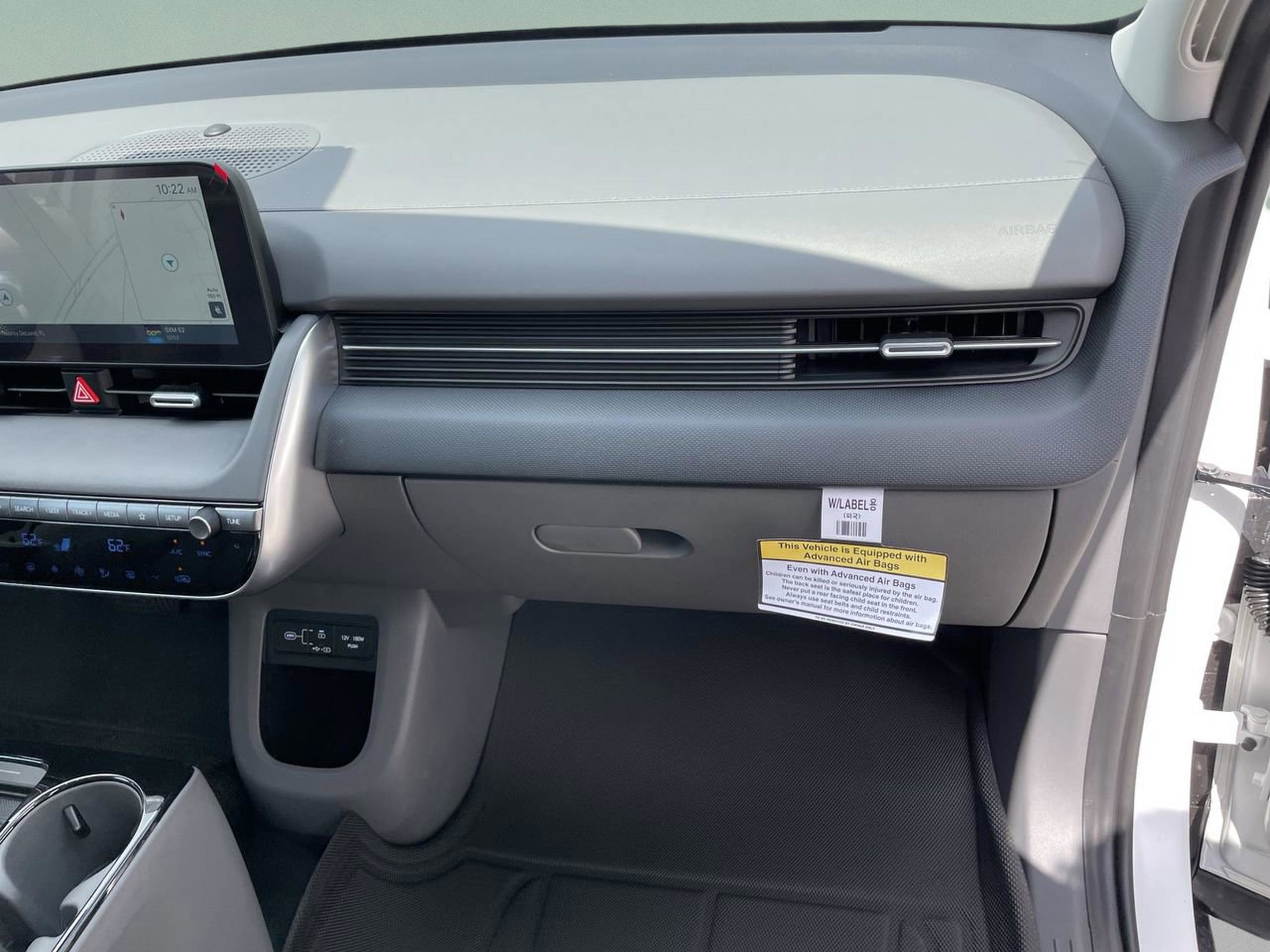 New 2025 Hyundai Ioniq 5 SEL image 18