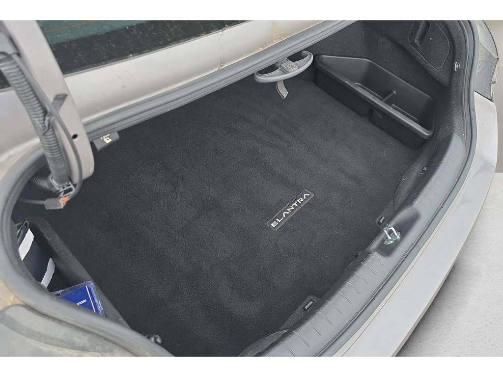 Used 2022 Hyundai Elantra N Line w/ Cargo Package FWD image 9