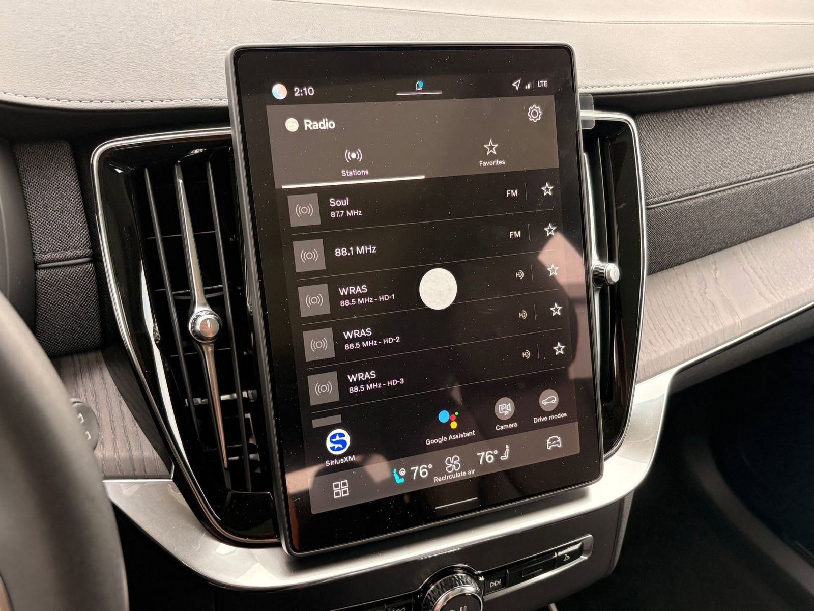 New 2026 Volvo XC90 B6 Ultra w/ Protection Package image 30