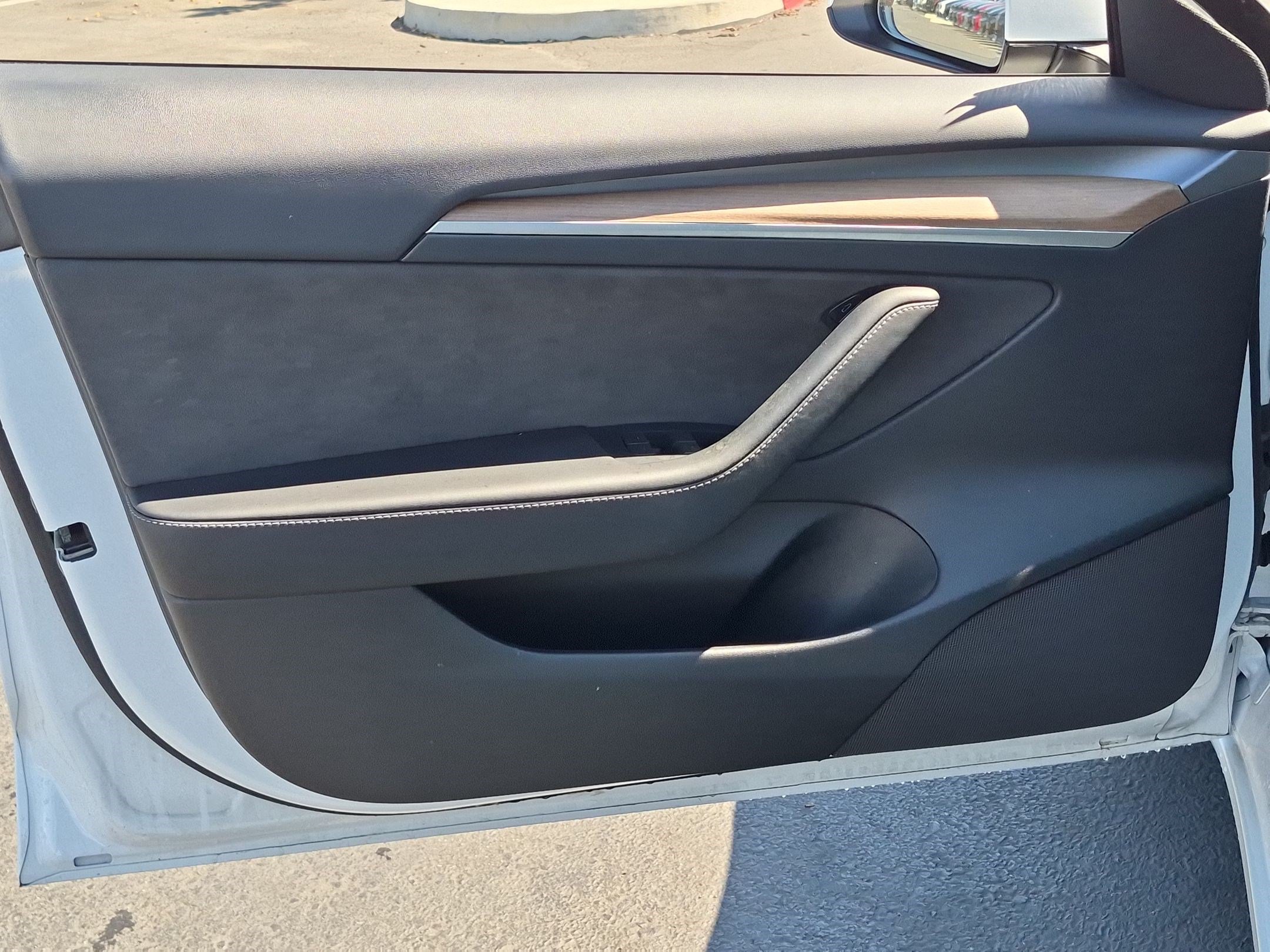 Used 2023 Tesla Model 3 Standard Range RWD image 14