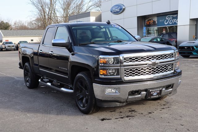 Used 2015 Chevrolet Silverado 1500 LTZ image 2