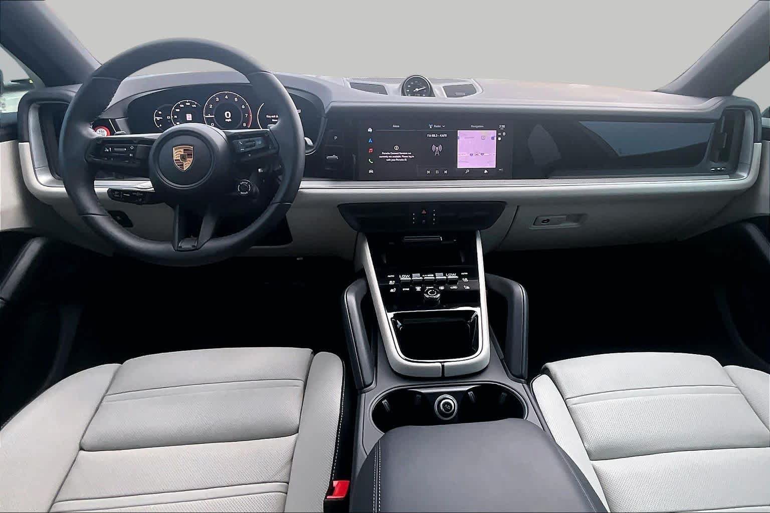 Used 2026 Porsche Cayenne Coupe AWD/4WD image 14