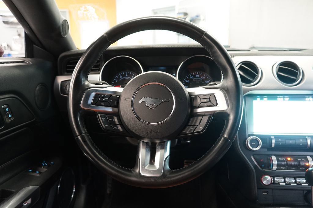 Used 2018 Ford Mustang Premium image 17