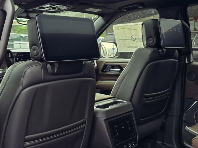 New 2026 GMC Yukon XL Denali Ultimate w/ LPO, Floor Liner Package AWD/4WD image 20