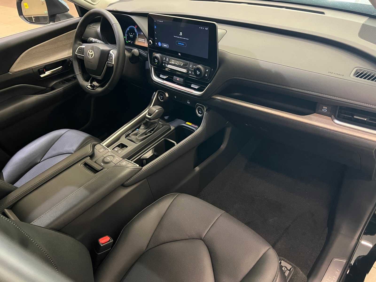 New 2026 Toyota Grand Highlander Limited image 13