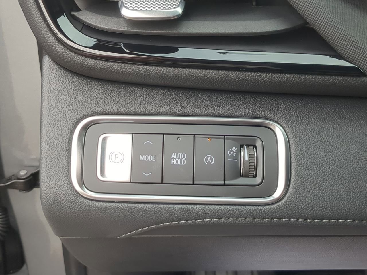 New 2026 Buick Enclave Sport Touring w/ Power Package image 18