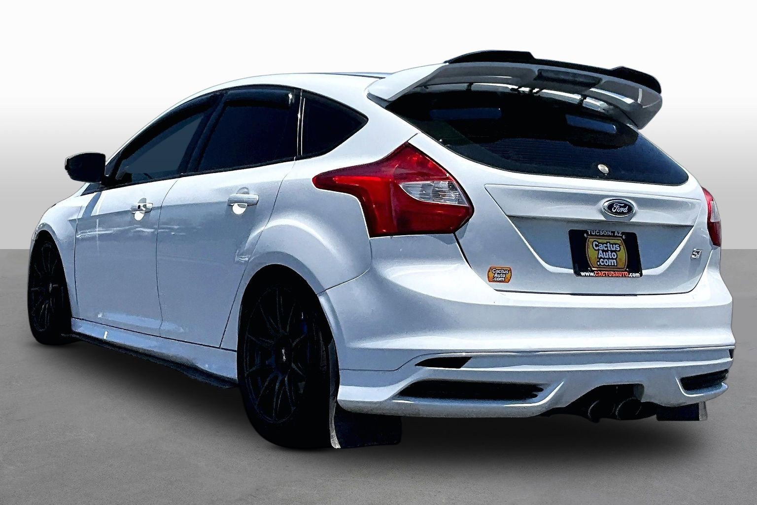 Used 2013 Ford Focus ST FWD image 11