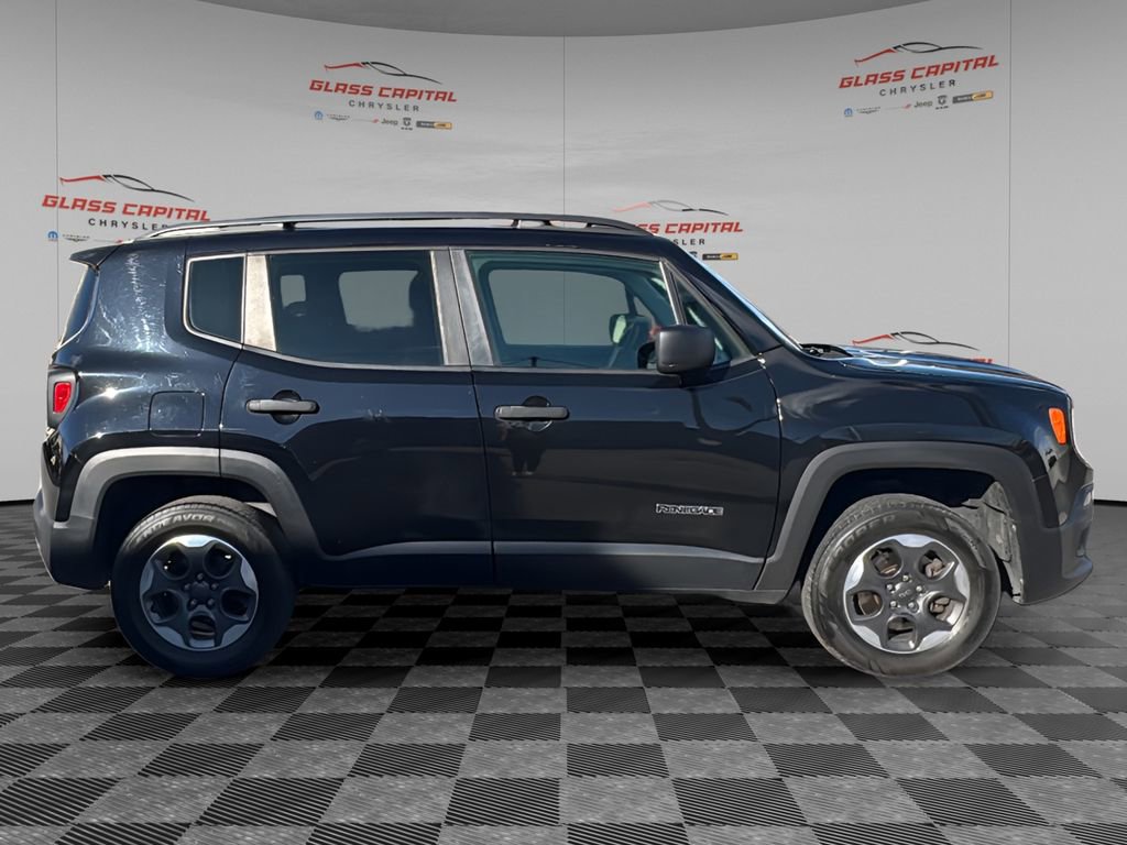 Used 2018 Jeep Renegade Sport w/ Power & Air Group AWD/4WD image 8