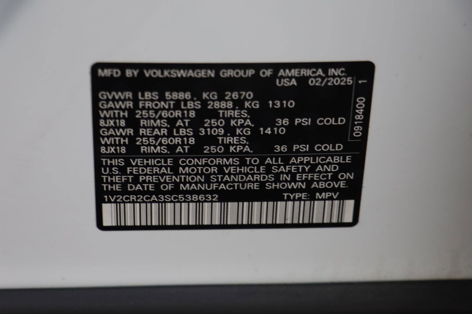 Used 2025 Volkswagen Atlas Peak Edition SE image 22