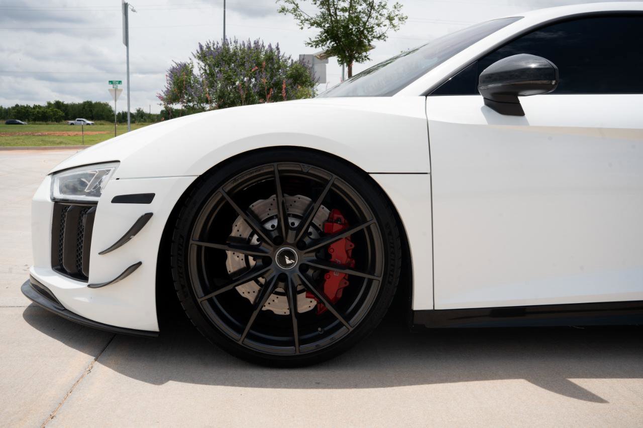 Used 2018 Audi R8 V10 RWD image 19