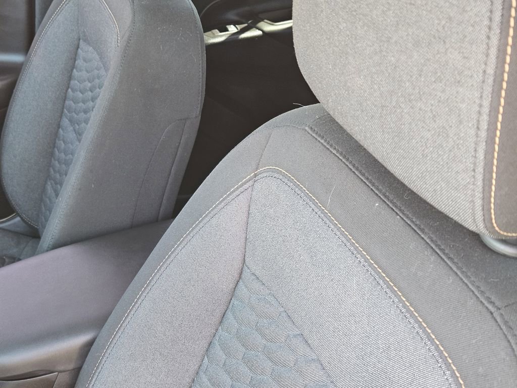 Used 2019 Chevrolet Equinox LT FWD image 30