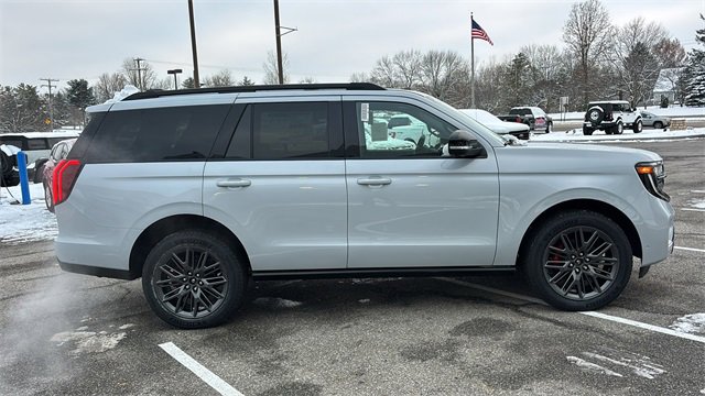 New 2025 Ford Expedition Platinum w/ Stealth Performance Package image 29