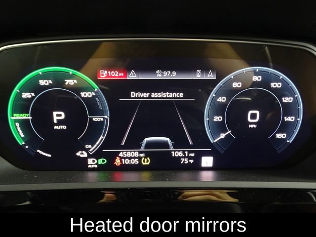 Used 2019 Audi e-tron Prestige w/ Prestige Package image 32
