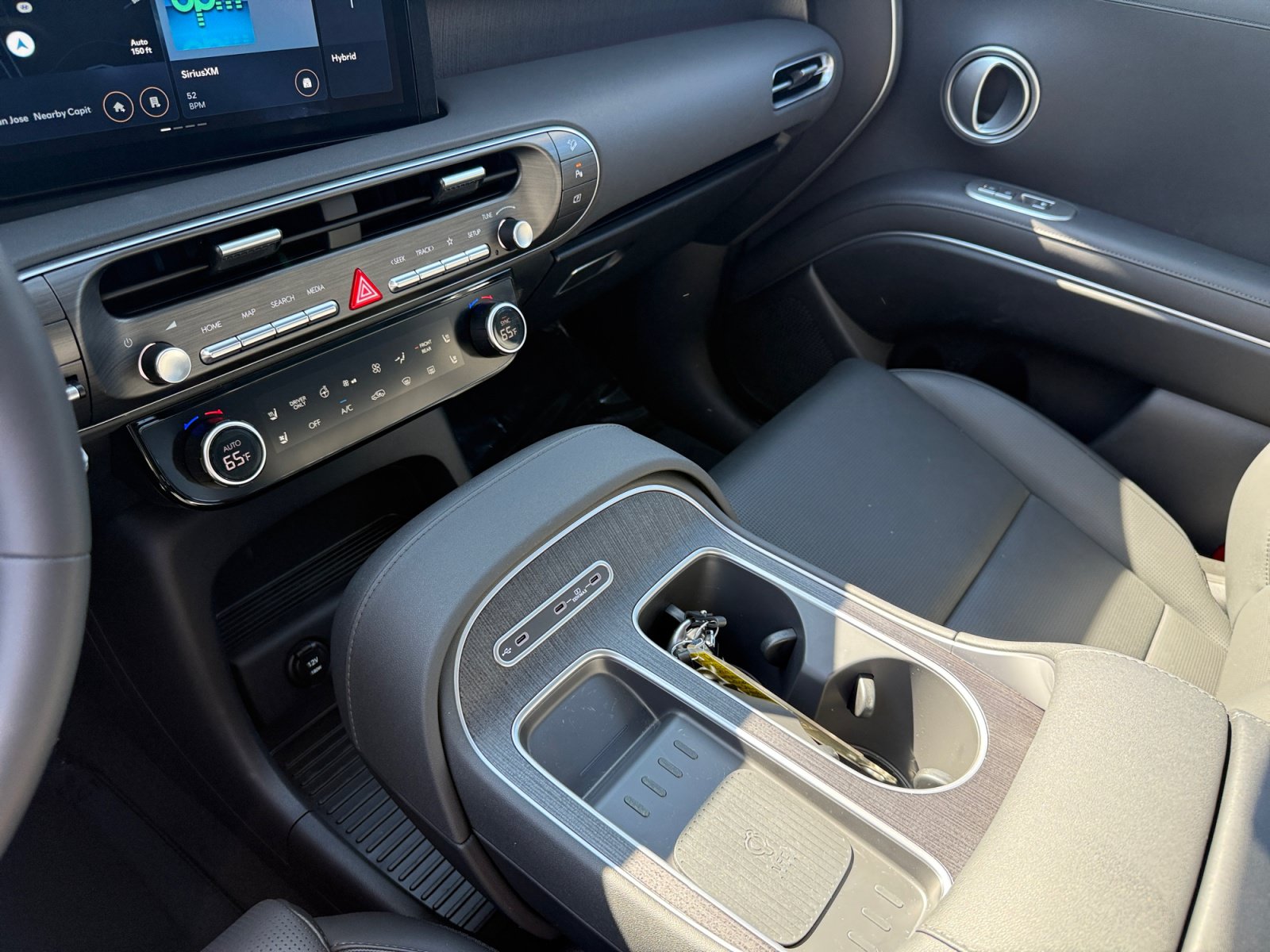 Certified 2026 Hyundai Palisade SEL Premium AWD/4WD image 13