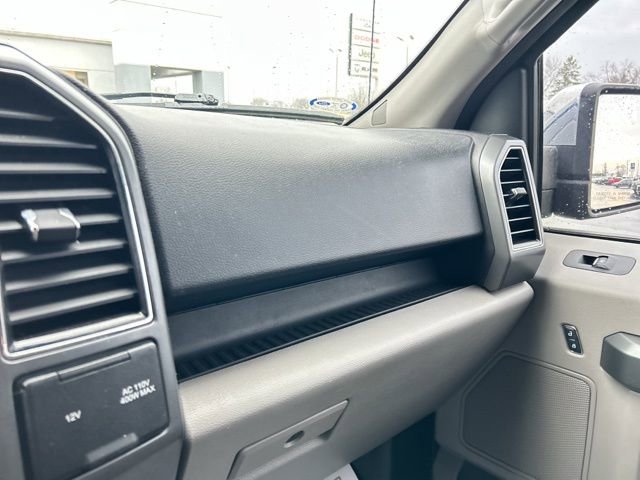 Used 2017 Ford F150 XLT w/ Equipment Group 302A Luxury image 41