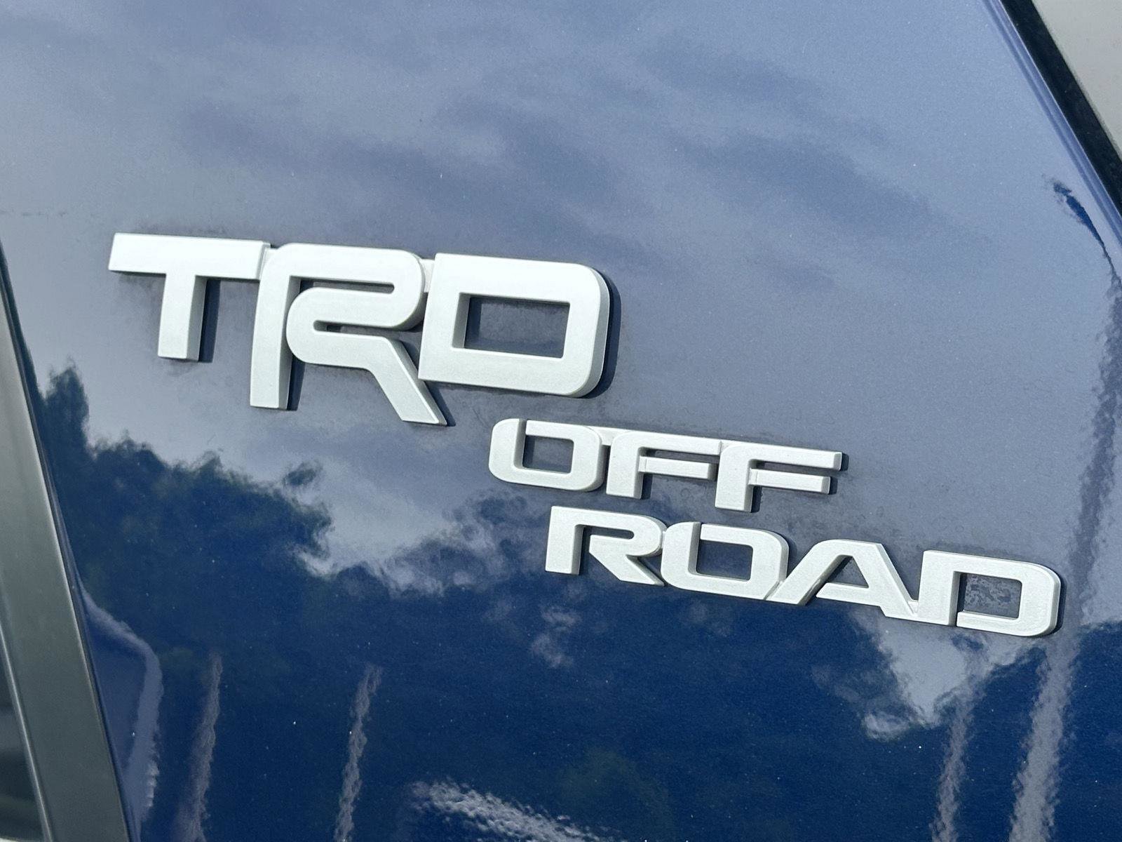 Certified 2021 Toyota 4Runner TRD Off-Road Premium w/ Moonroof Package AWD/4WD image 10