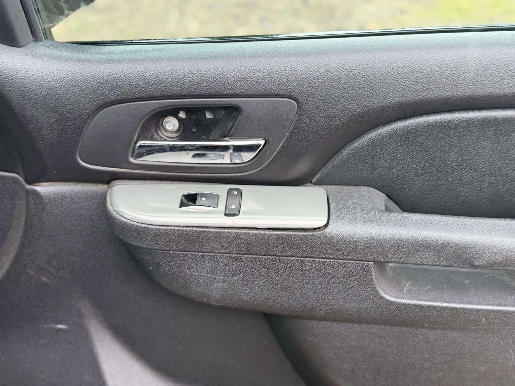 Used 2010 Chevrolet Tahoe LS w/ Skid Plate Package image 10