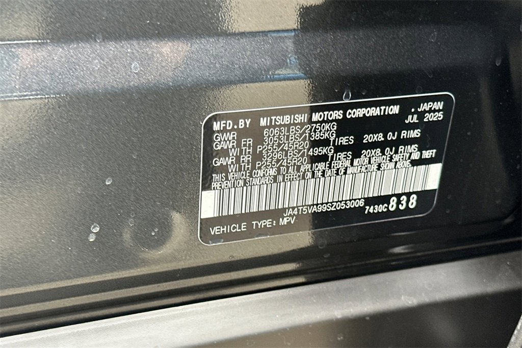 New 2025 Mitsubishi Outlander SE image 27