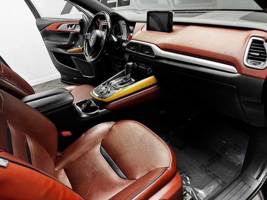 Used 2017 MAZDA CX-9 Signature image 57