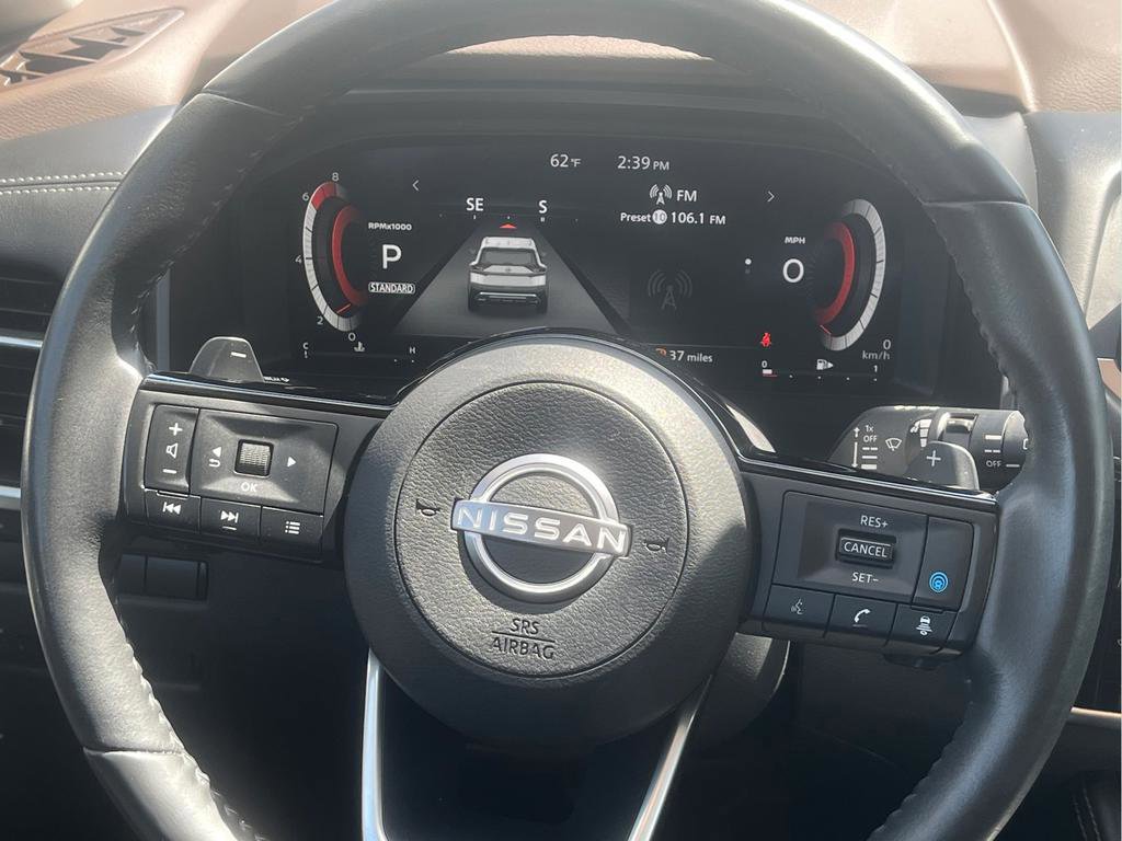 Used 2023 Nissan Rogue Platinum image 22