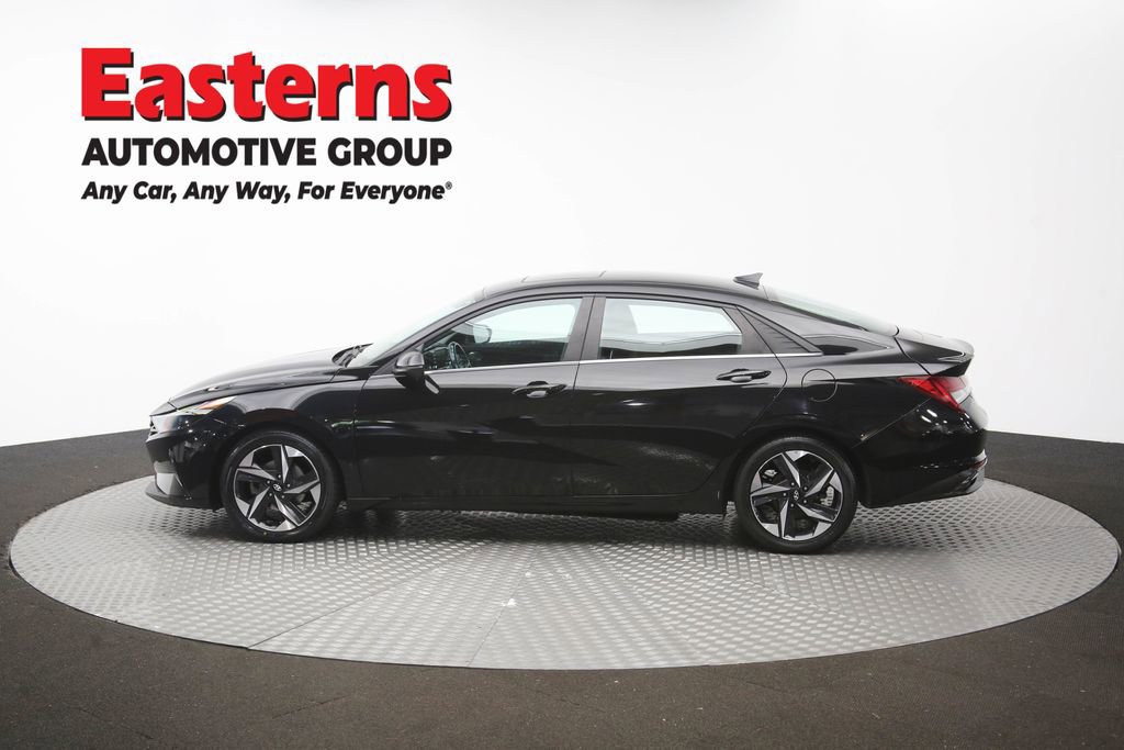 Used 2021 Hyundai Elantra SEL w/ Convenience + Premium Package FWD image 62
