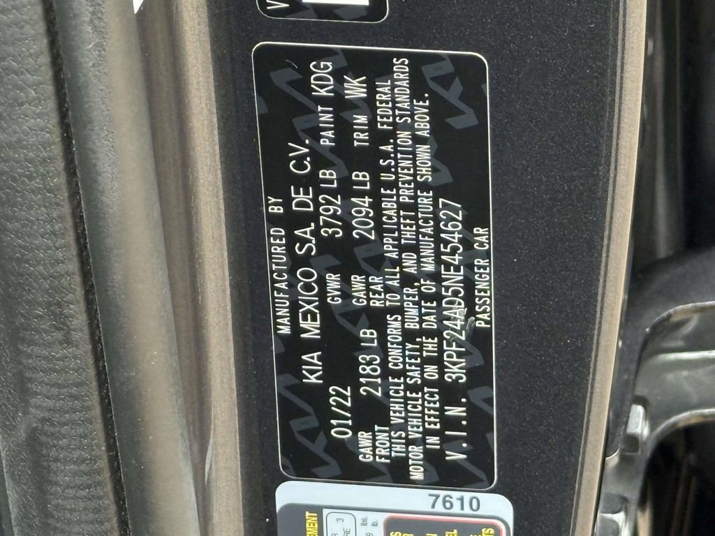 Used 2022 Kia Forte LXS FWD image 30