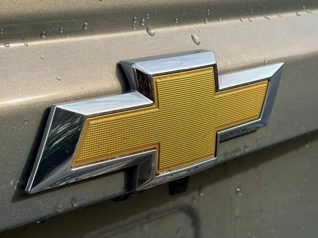 Used 2018 Chevrolet Tahoe LT image 16