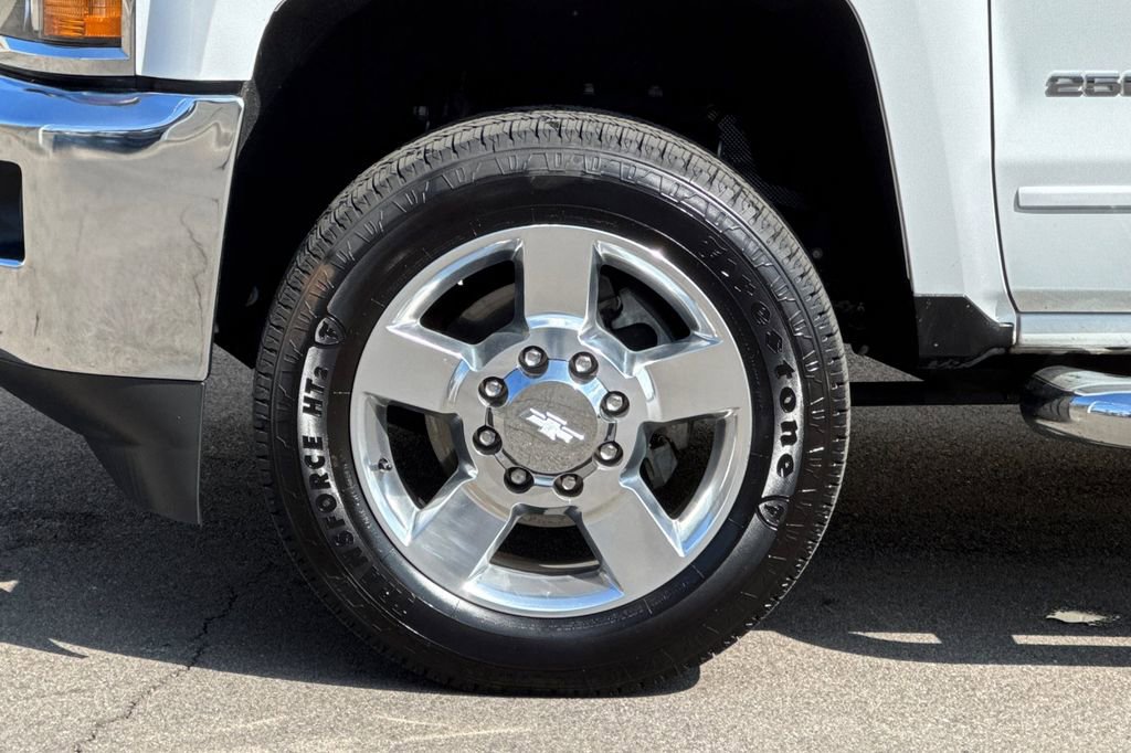 Used 2018 Chevrolet Silverado 2500 LT w/ All Star Edition image 30