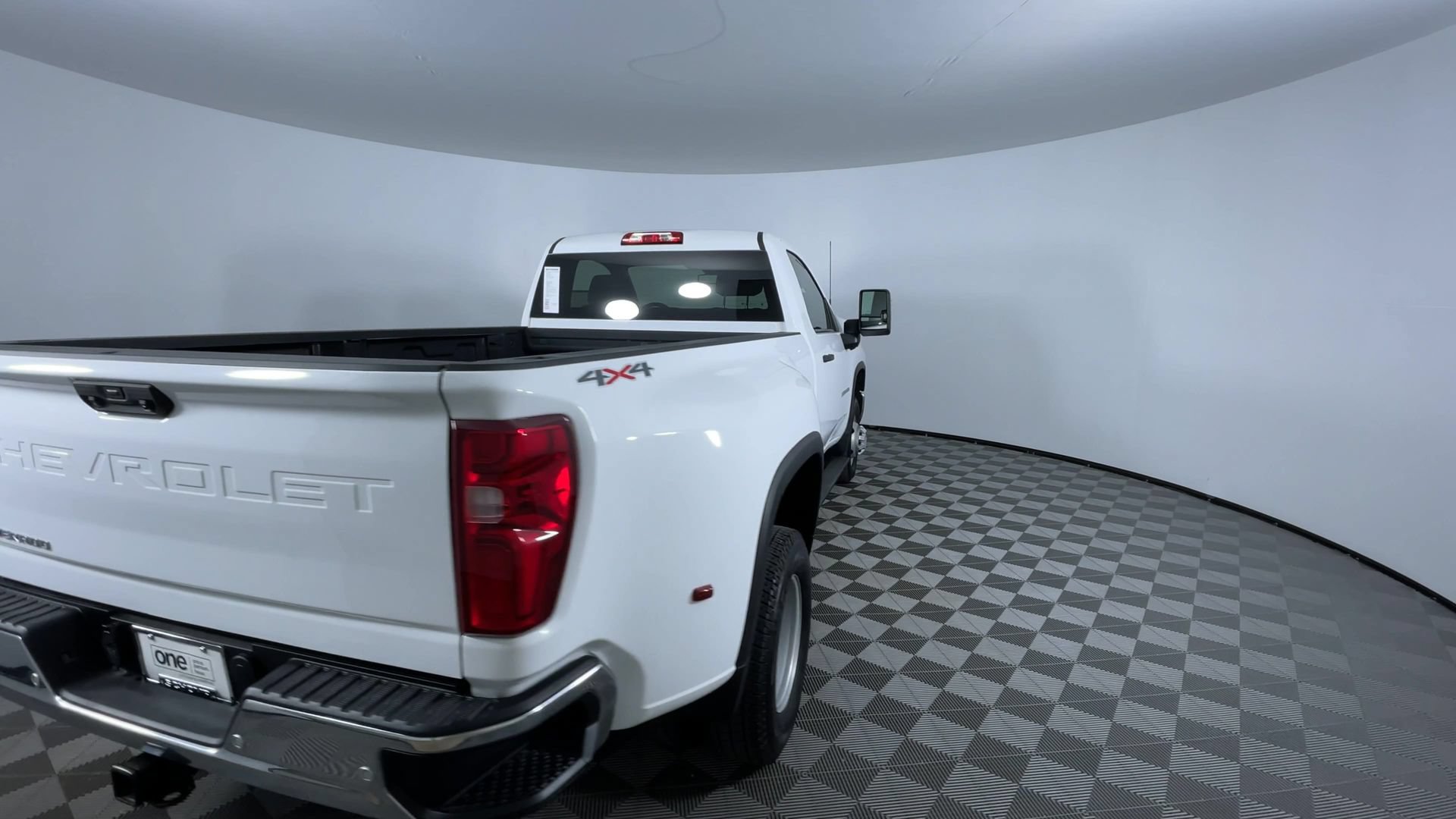 Used 2025 Chevrolet Silverado 3500 W/T AWD/4WD image 8